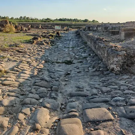 Iside * Roggiano Gravina